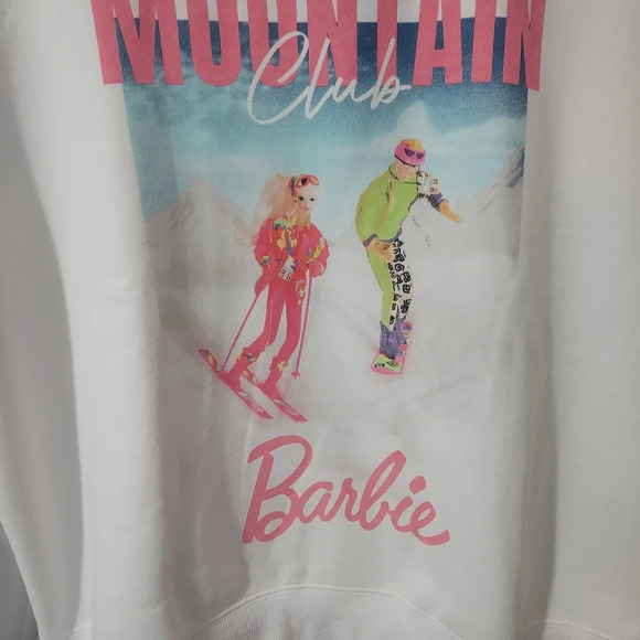 NWOT Barbie Mountain Club Barbie with Ken White Crew-neck Sweatshirt in Size XL - Picture 7 of 10